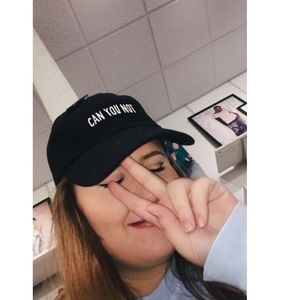 Meet your Posher, Marissa